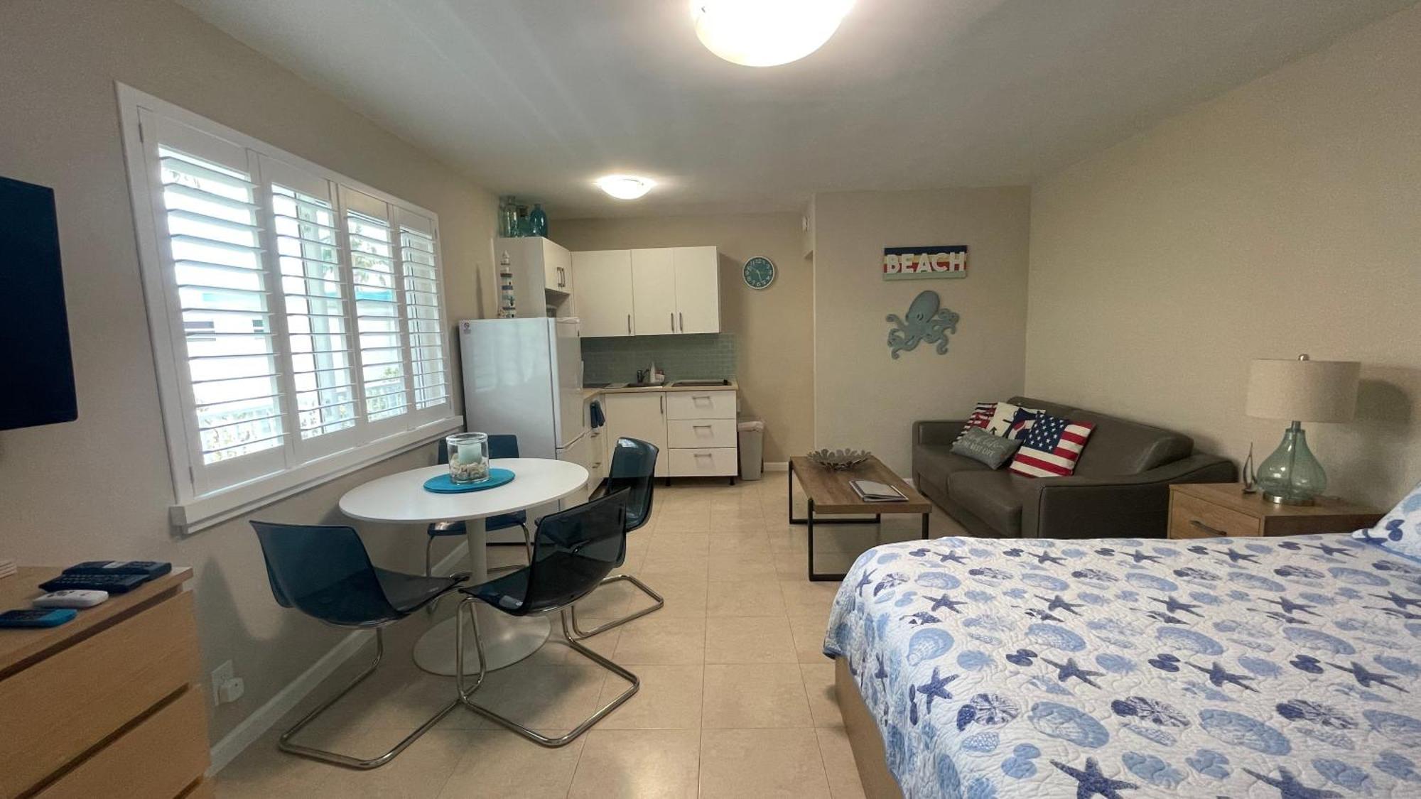 Studiobts - Lauderdale-By-The-Sea Pompano Beach Eksteriør bilde